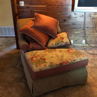 Kincaid custom upholstered chaise