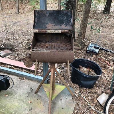 Small cast iron grill