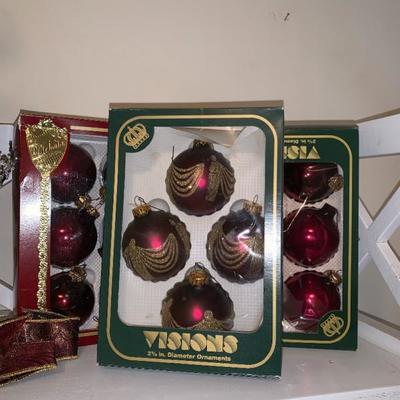 Ornaments 