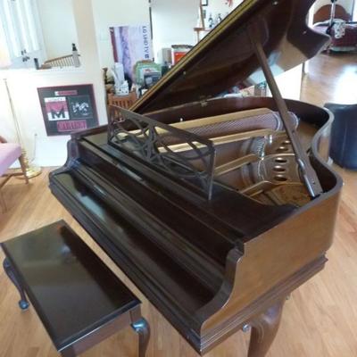 Steinway Chippendale Mahogany Grand Piano. 5'7