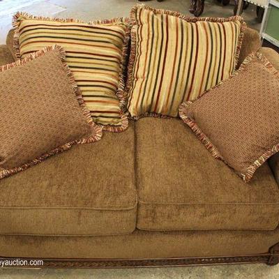  NEW Contemporary Decorator Loveseat with Pillows â€“ auction estimate $100-$300

  