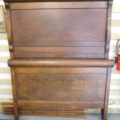 Oak High Back Bed
