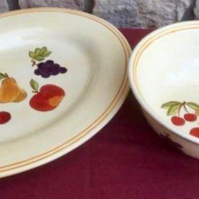Tabletop Lifestyles Simple Fruit Hand Painted and Hand Crafted Oval Platter and Bowl