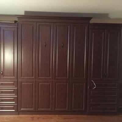 Murphy Bed with side cabinets and drawers