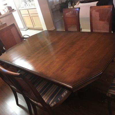 ethan allen dining table 