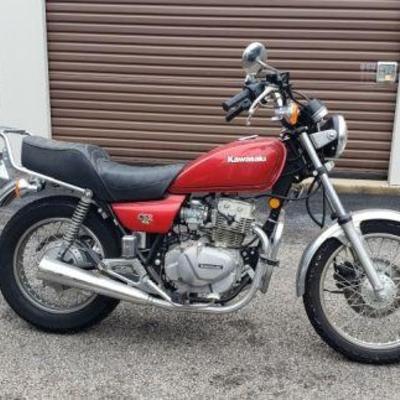 82 Kawasaki KZ305 Motorcycle