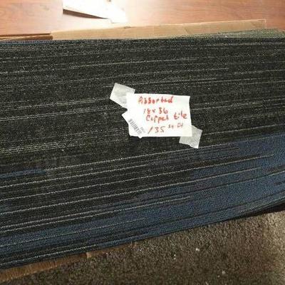 135 Sq Ft of 18 x 36 Assorted New Carpet Tile