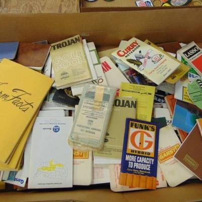 Large Lot of Vintage Seed Booklets