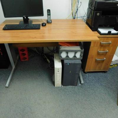 Office Desk 5' Plus End File Cabinet Contents Not ...