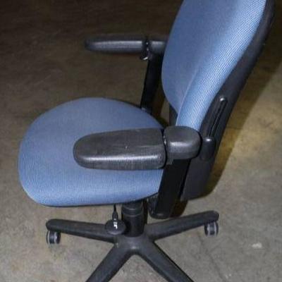 Blue Steelcase Drive Office Chairs 461 series