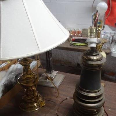 Lot of of 4 lamps.