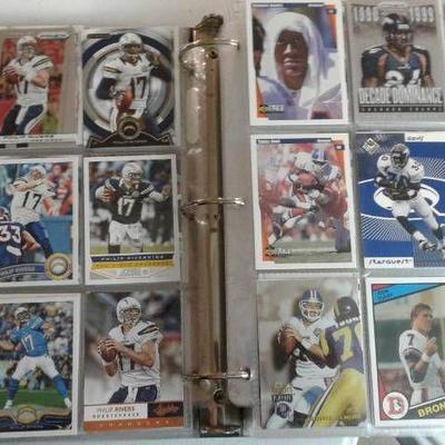 Over 500 NFL Football Trading Cards Loaded With Su ...