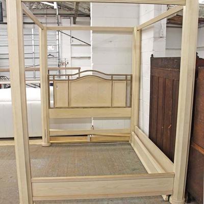  Contemporary Queen Size Canopy Decorator Bed by â€œDrexel Heritage Furnitureâ€ â€“ auction estimate $200-$400 