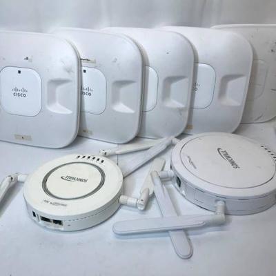 LOT OF WIRELESS ACCESS POINTS CISCO
