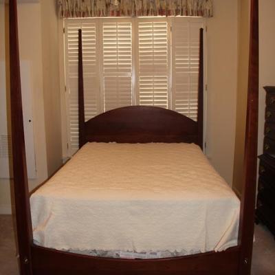 #105 Full size poster bed with wood side rails and slats
(boxspring and mattress available)
PRICE:  $130
