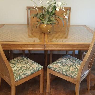 Thomasville contemporary dining table with leaf and 6 chairs - glass top