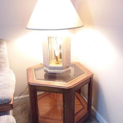 Octagon End Table/Lamp