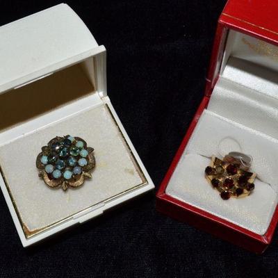 Gold gemstone rings