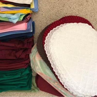 Tablecloth, Placemats, and Napkins