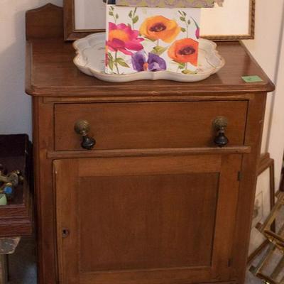 Antique wash basin