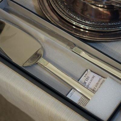 Wedgewood serving bridal set.