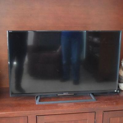 Flat Screen TV & Home Decor