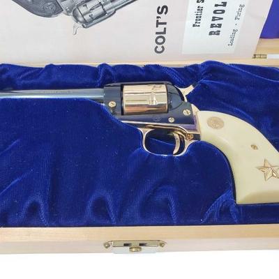 #126: Colt Alamo Model Single Action Frontier Scout .22lr Revolver with Case
Serial Number: 3178A22
Barrel Length: 4.75