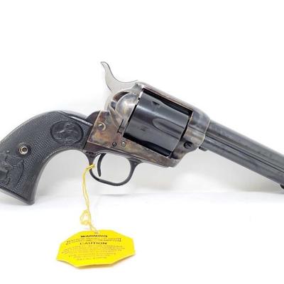 #144: Colt Single Action Army .44-40 Revolver in Original Box
Serial Number: SA56549 Barrel Length: 4.75