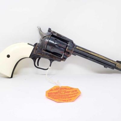 #134: Colt Single Action Kit Carson Commemorative .22lr Revolver with Case
Serial Number: KCC0985
Barrel Length: 6
