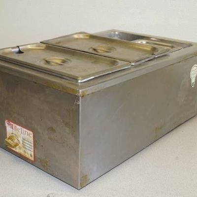 Wells Line Line LLW-1220 Food Warmer - Gets Hot!