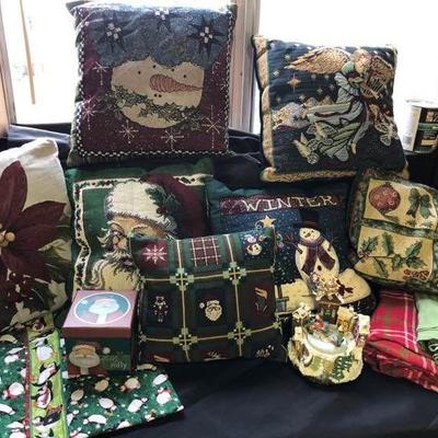 Holiday pillows