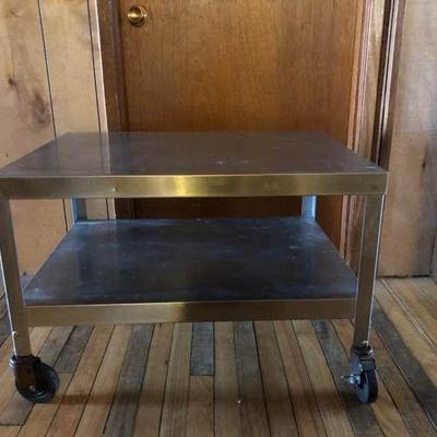 Industrial rolling table