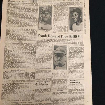 Newspaper (El Imparcial) article, on Sunday, March 2nd, 1969,  that Orlando Cepeda signs on with the St Louis Cardinals and that Roberto...