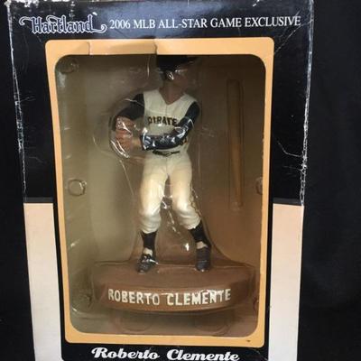 Roberto Clemente 2006 Hartland 6" Figurine Statue New in Box
$30