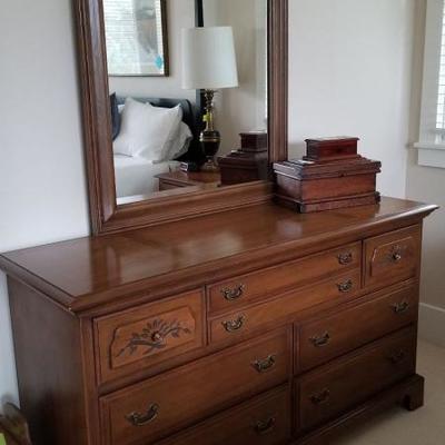 Penn Colony by Broyhill horizontal 8 drawer dresser @ $175. Mirror @ $40