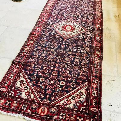 Hand woven WOOL hall rug from Iran. 114