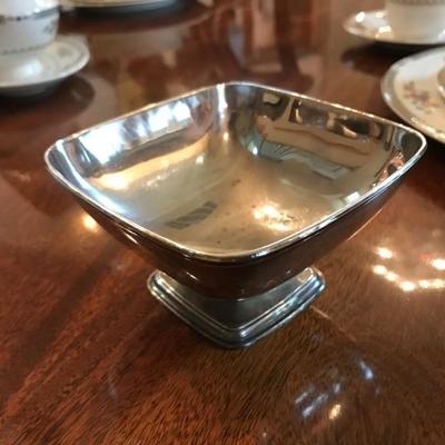 Antique little footed Sterling Silver bowl by TOWLE. Based on the marking, we think late 1800's to early 1900's. $57.50