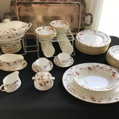 Minton "Ancestral" bone china. England.