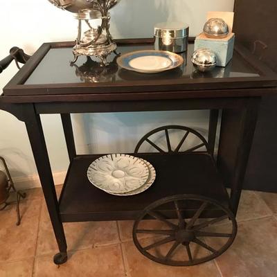Tea cart with glass tray $85