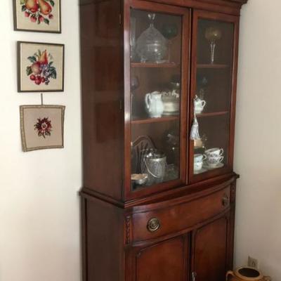 Drexel New Travis Court Collection Mahogany Display Cabinet