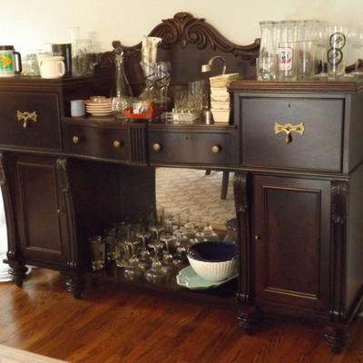 Stanley Mahogany Sideboard. Available offsite.