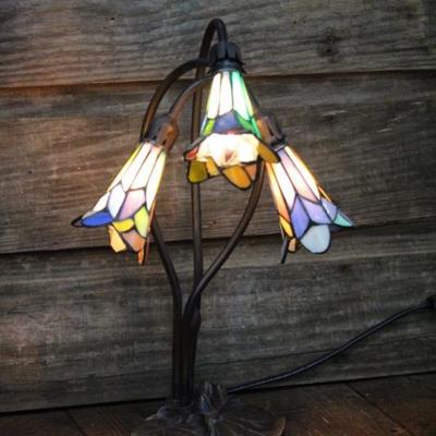 Tiffany Style lamp