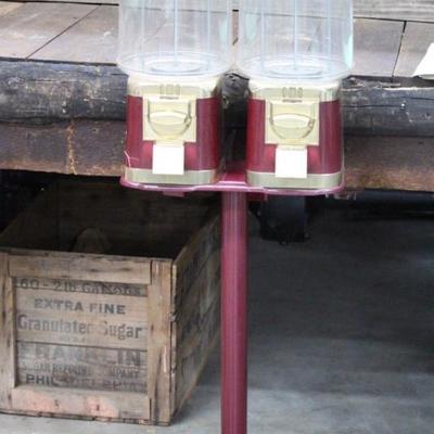 Candy/bubble gum machine