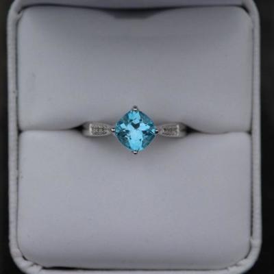 925 Sterling Silver Blue Topaz Ring