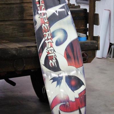 Hyperlite Project 142 wakeboard
