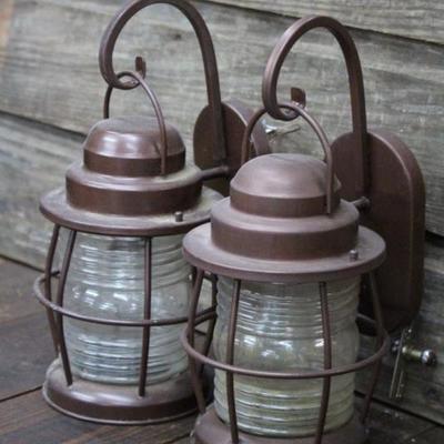 Outdoor lights