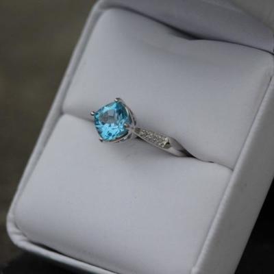 925 Sterling Silver Blue Topaz Ring