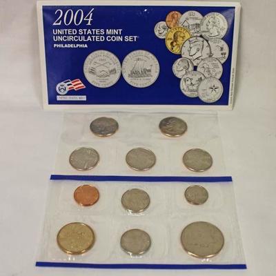  2004 U.S. Mint Uncirculated Coin Set Philadelphia – auction estimate $5-$10 