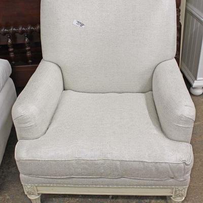  Upholstered Contemporary Club Chair â€“ auction estimate $100-$300 