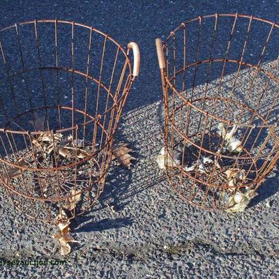  Selection of Country Rustic Wire Baskets in Different Sizes – auction estimate $50-$100 